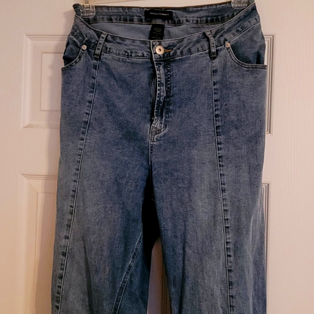 Medium Wash Flare Wide Leg Jeans